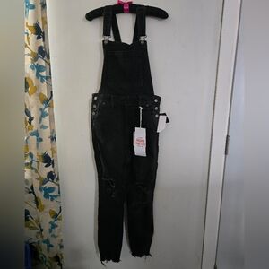 NWT Celebrity Ripped skinny jean overalls. Sz M